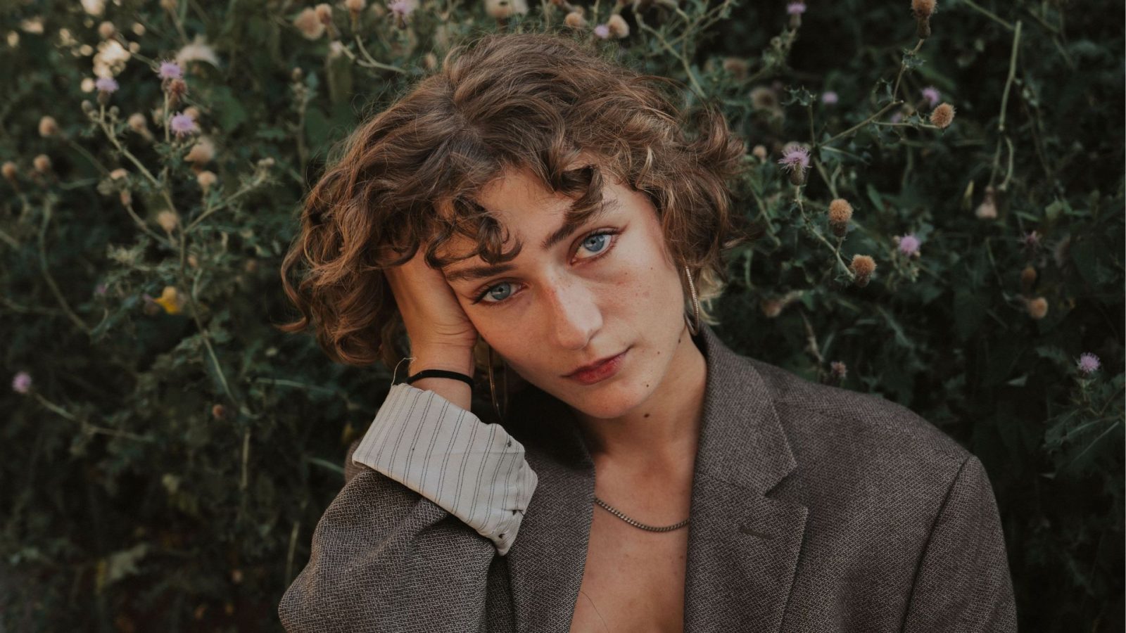 Friends and Family : Luna Aglat en guitare-voix