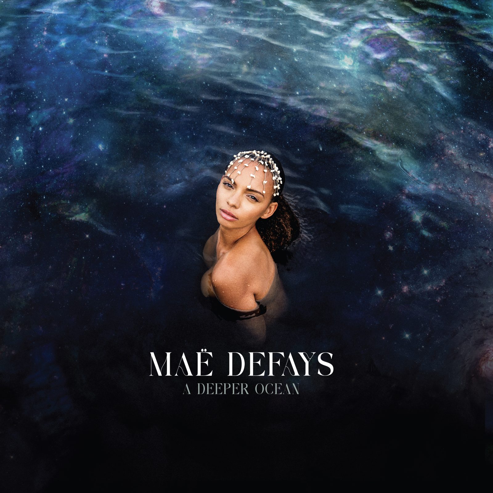 Maë Defays
