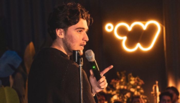 Nouvelle année, nouveaux sketchs : le retour du Comedy Show en partenariat avec Pangée Productions