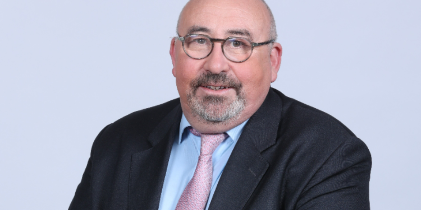 Emmanuel Lechypre : voix incontournable de BFM Business